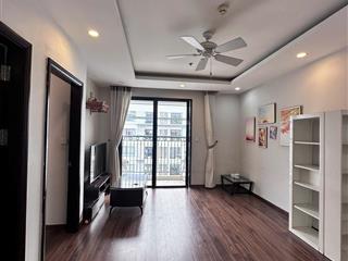 Cho thuê 2 ngủ full đồ76m, có lốt oto, giá chỉ 15tr/tháng, vào luôn.  0944 537 ***