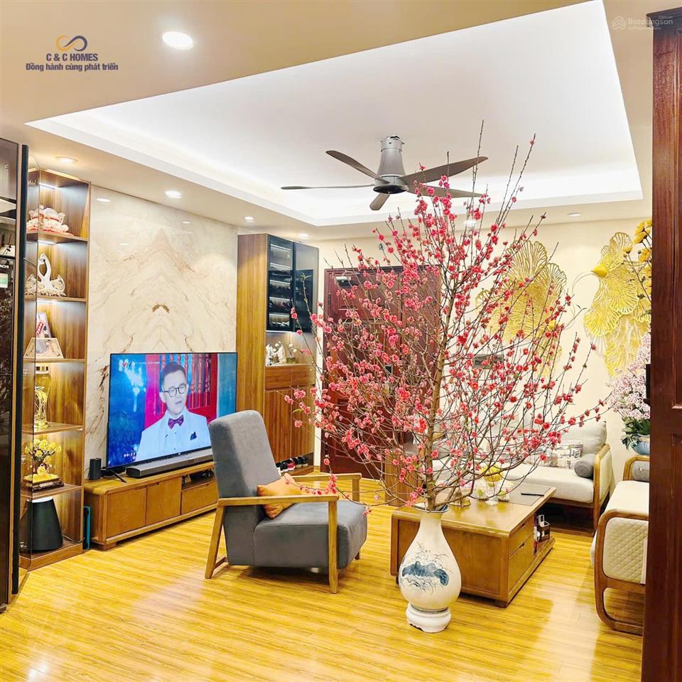 Cho thuê căn 3pn  93m2, có nội thất như ảnh, giá 15tr/tháng, vào ở luôn.  0944 537 ***