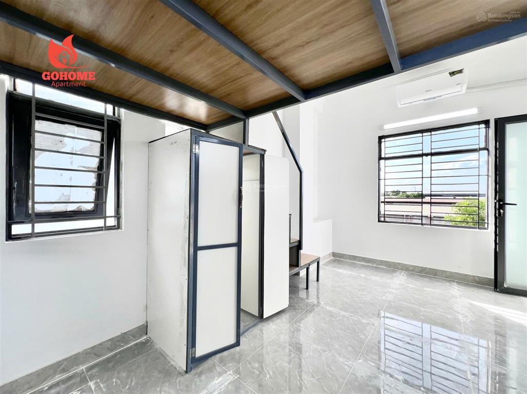 Căn hộ mới có ban công rộng  cầu tham lương