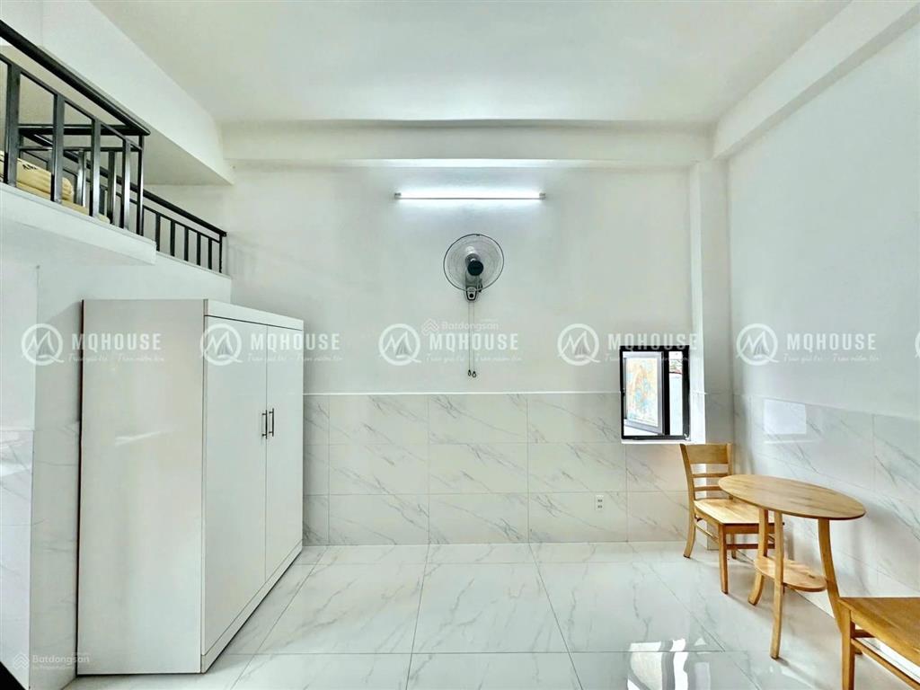 Phòng gác cao mới xây gần đại học nguyễn tất thành