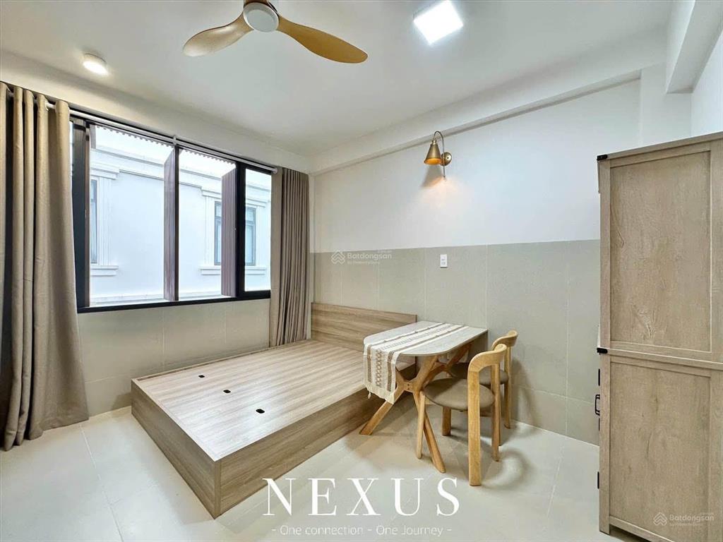 Phòng mới xây cạnh nhà máy bia lê văn khương, ban công cửa sổ trời, full nội thất