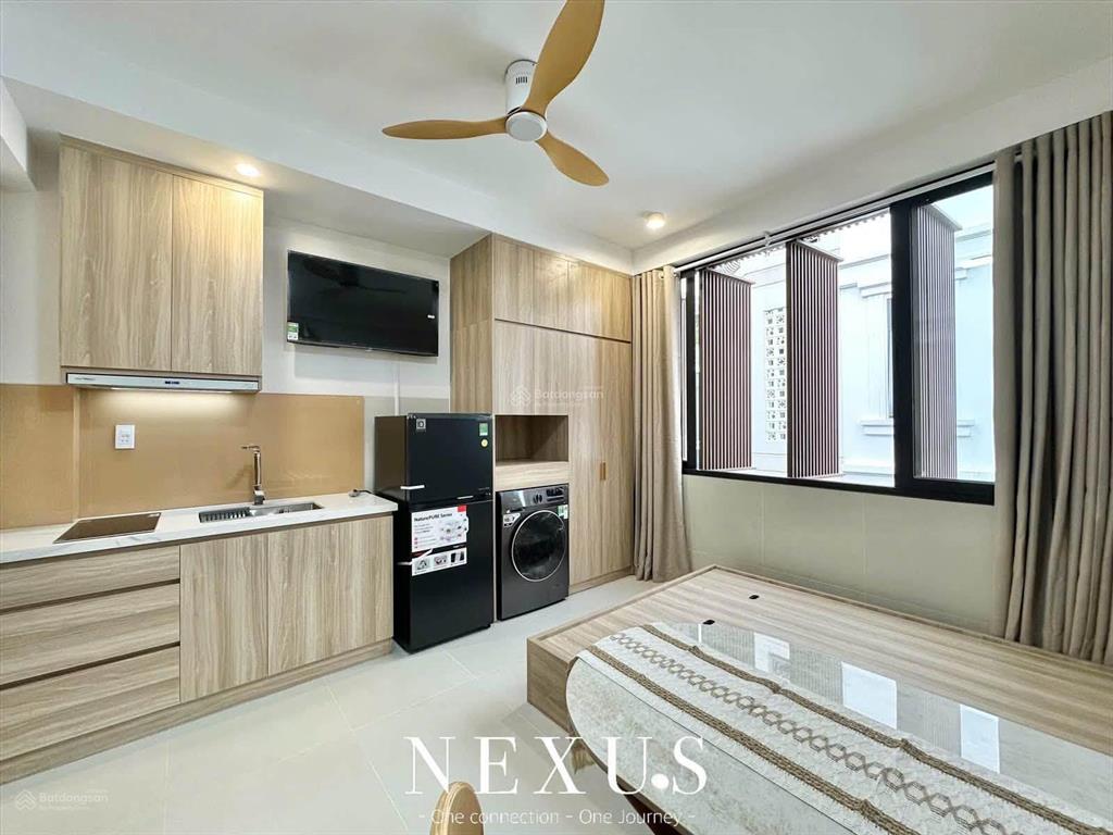 Phòng mới xây cạnh nhà máy bia lê văn khương, ban công cửa sổ trời, full nội thất