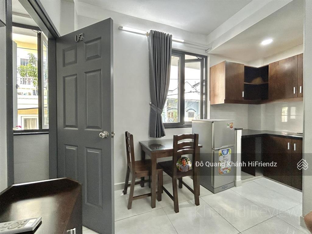 Căn hộ cho thuê, có thang máy, có bảo vệ, đầy đủ nội thất gần công viên gia định