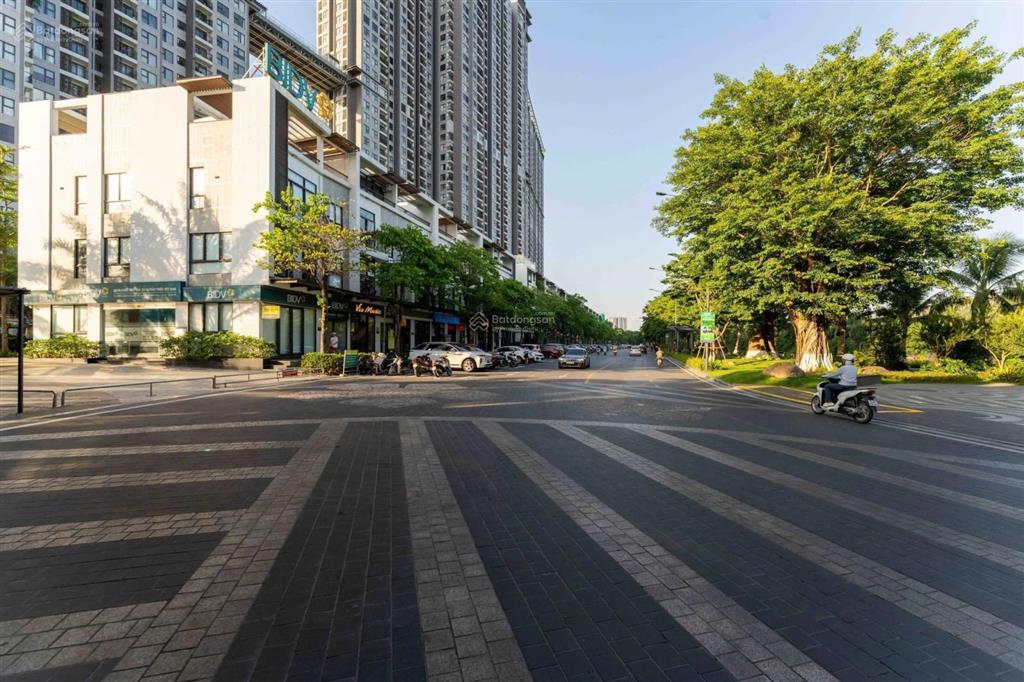 Cần bán nhà phố vịnh đảo sky oasis ecopark văn giang, hưng yên
