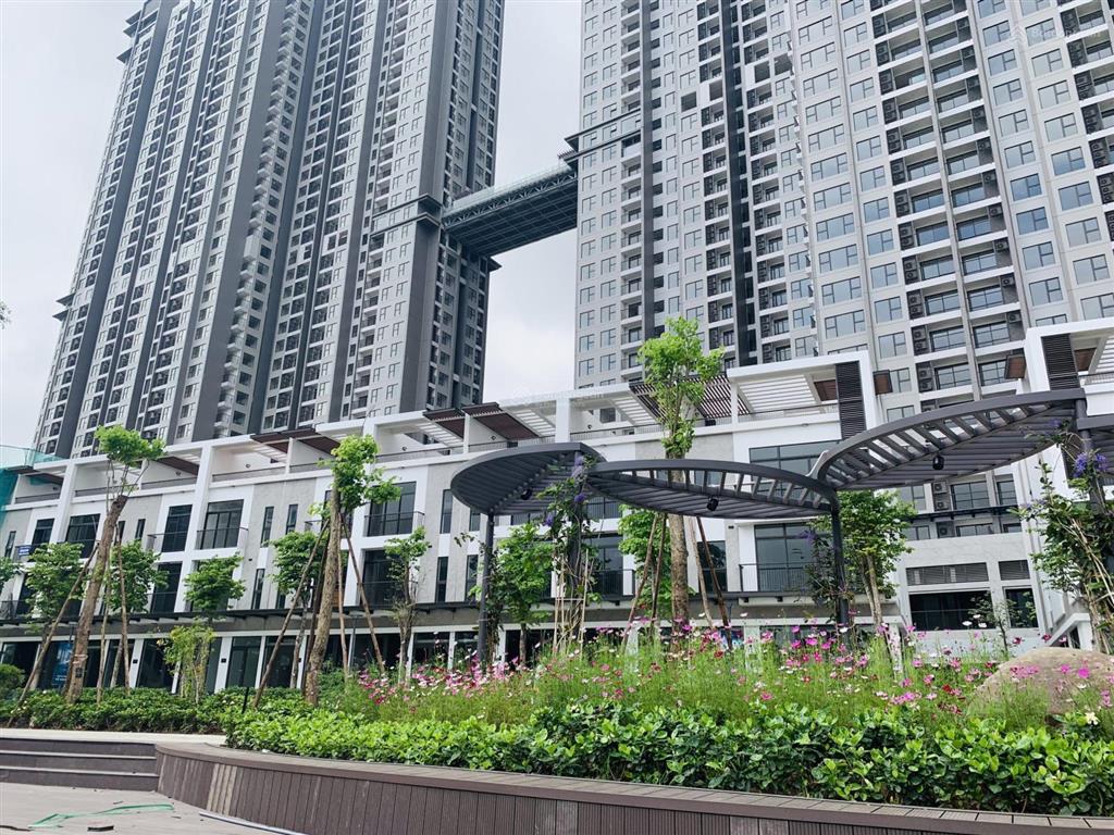 Cần bán nhà phố vịnh đảo sky oasis ecopark văn giang, hưng yên