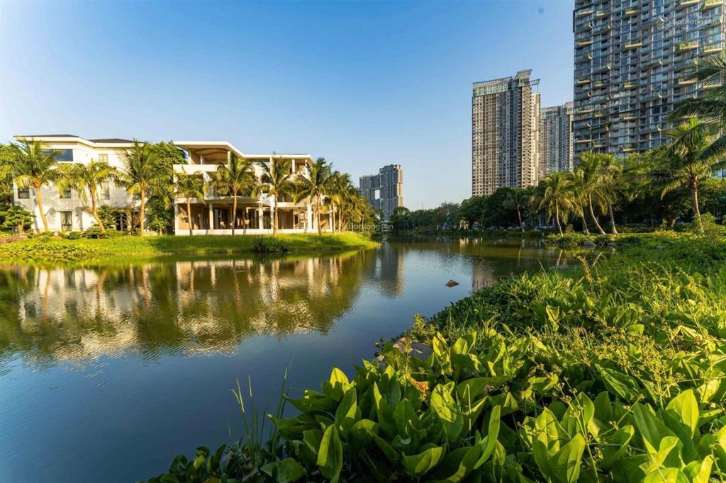 Cần bán nhà phố vịnh đảo ecopark văn giang hưng yên 2 mặt tiền