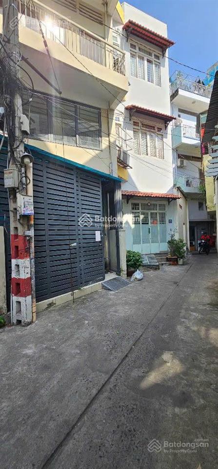 Bán nhà hoàng văn thụ 4 tầng có hẻm sau 4m 30 tỷ tl