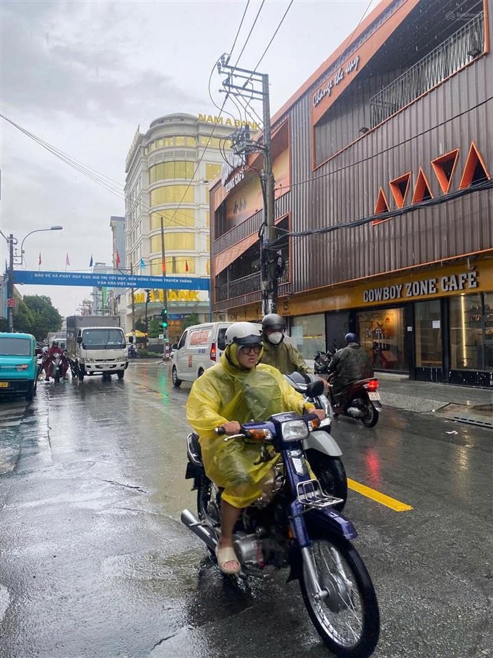 Bán nhà lê minh xuân tân hòa 26 tỷ