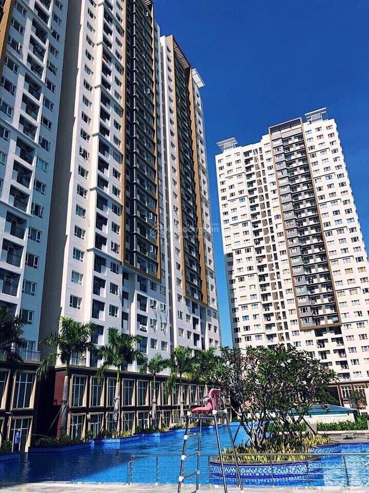 Người quen gửi bán giúp căn hộ 106m2 đầy đủ nội thất, tầng cao view thoáng, hỗ trợ vay bank