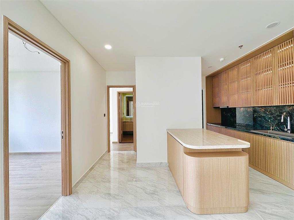 Cần bán gấp căn 75m2 giá bán 5 tỷ 200
