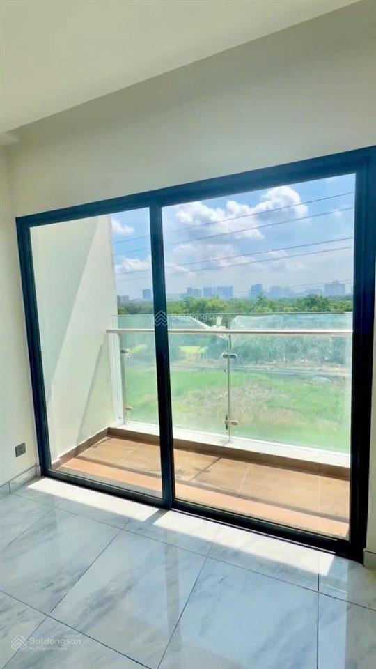 Cần bán gấp căn 75m2 giá bán 5 tỷ 200