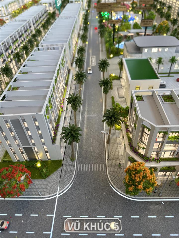Bán gấp căn shophouse.mua nhà tặng vườn tại emerald symphony.gần trung tâm mới,gần trường học,kcn