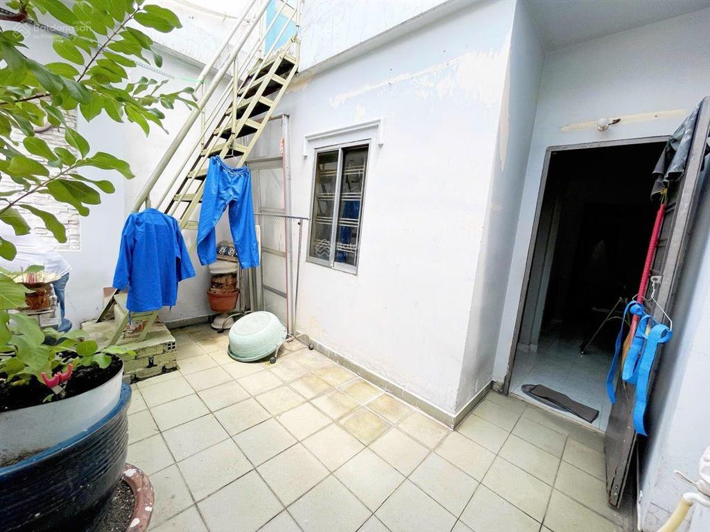 Bán nhà sát hẻm xe hơi phan đình phùng, phường 1, phú nhuận. 4 tầng, 50m2, sát q1, giá 7,8 tỷ tl