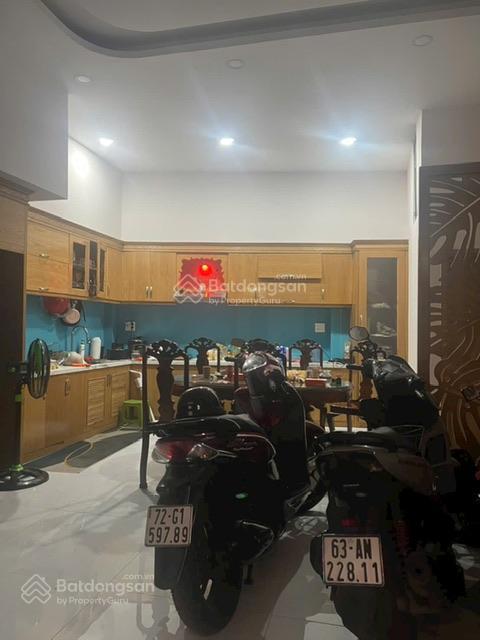 Nhà mới ở ngay, đúc 3,5 tấm, ngang 6m, cách mặt tiền vài căn, đường số 8, gò vấp. giá 5,98 tỷ tl