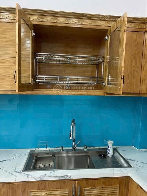 Nhà mới ở ngay, đúc 3,5 tấm, ngang 6m, cách mặt tiền vài căn, đường số 8, gò vấp. giá 5,98 tỷ tl