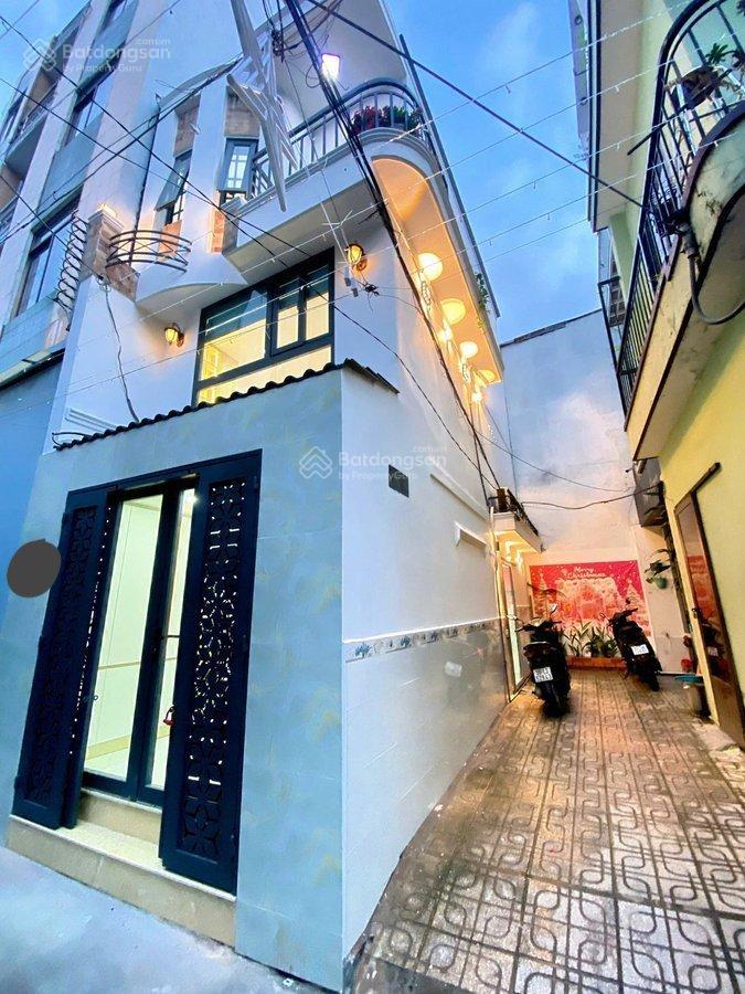 Nhà khu ẩm thực phan xích long, bình thạnh  lô góc  ô tô tải đỗ ngày đêm  6.65 tỷ