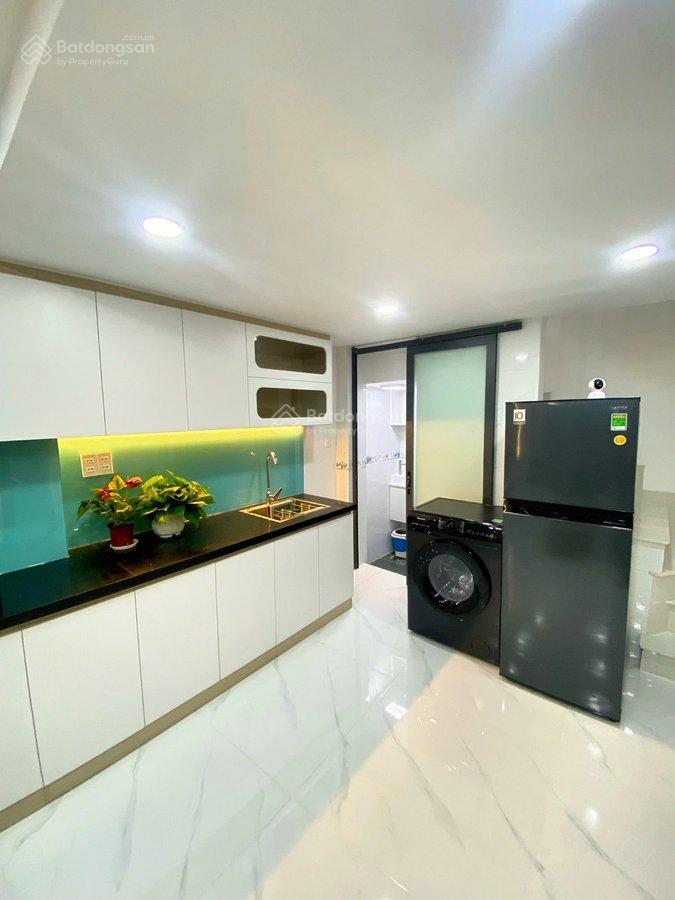 Nhà khu ẩm thực phan xích long, bình thạnh  lô góc  ô tô tải đỗ ngày đêm  6.65 tỷ