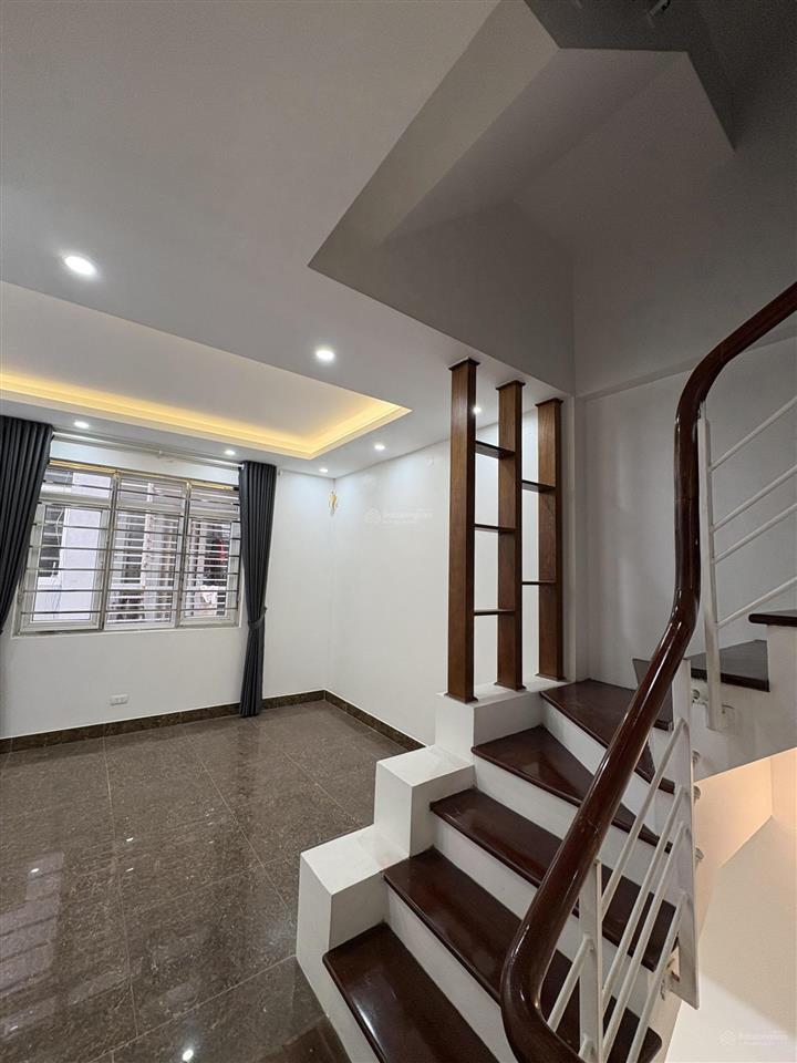 Chính chủ gửi bánnhà âu cơtây hồngõ thông20m ra phố