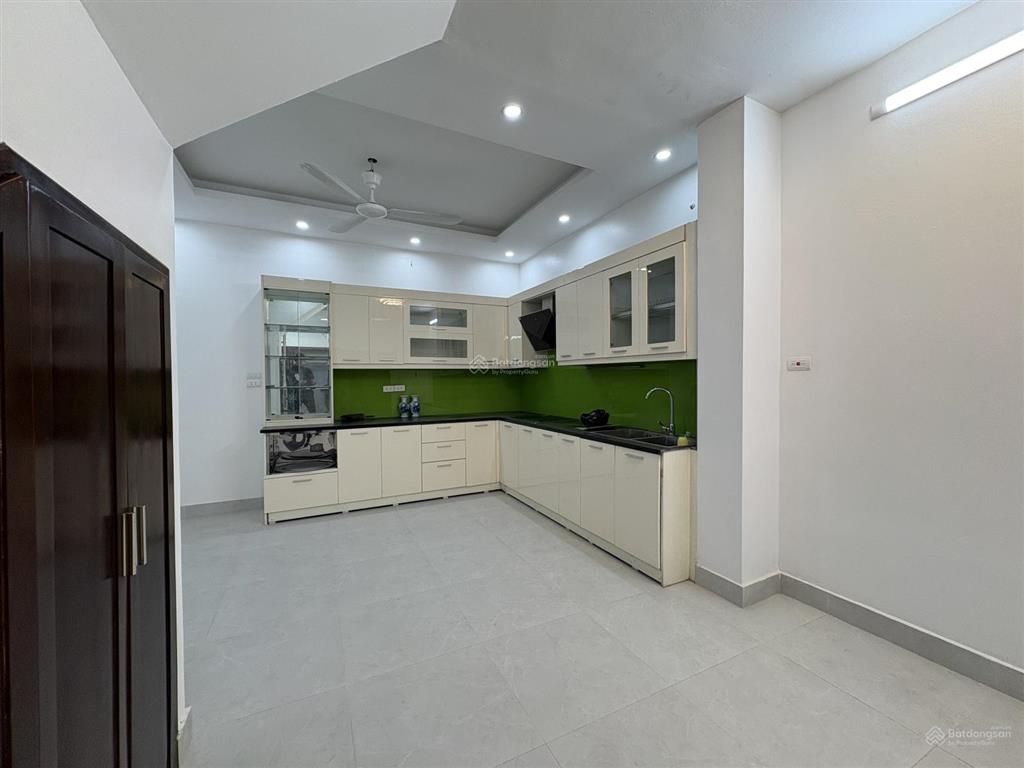 Chính chủ gửi bánnhà âu cơtây hồngõ thông20m ra phố