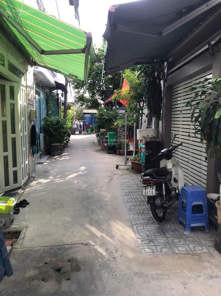 Nhà nguyên căn đường 47 gần chợ hiệp bình, 4x16m, 2 lầu 3pn 2wc, giá 12,5 triệu/tháng