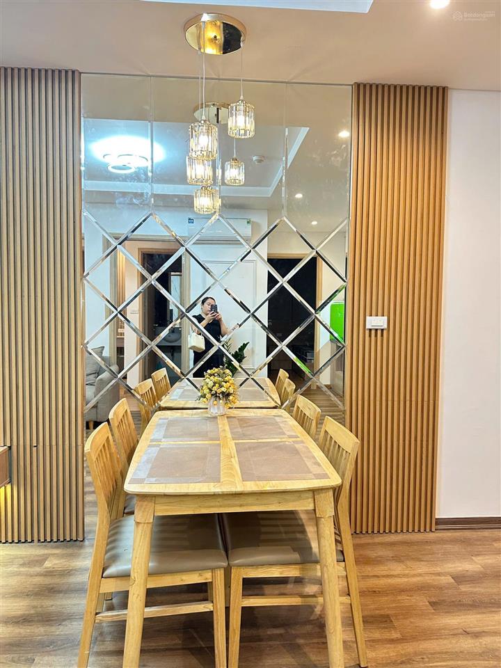 Bán căn hộ chung cư tại tầng 23 green bay garden, 2,65 tỷ, 64m2, chính chủ view đẹp