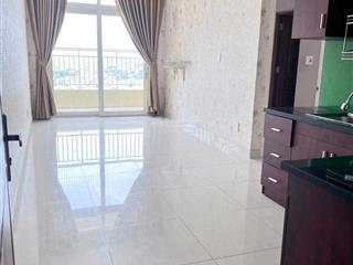 Một căn duy nhất . bán chung cư tô ký. 2pn,2wc. 61m2. có ban công. 0938 379 *** nga