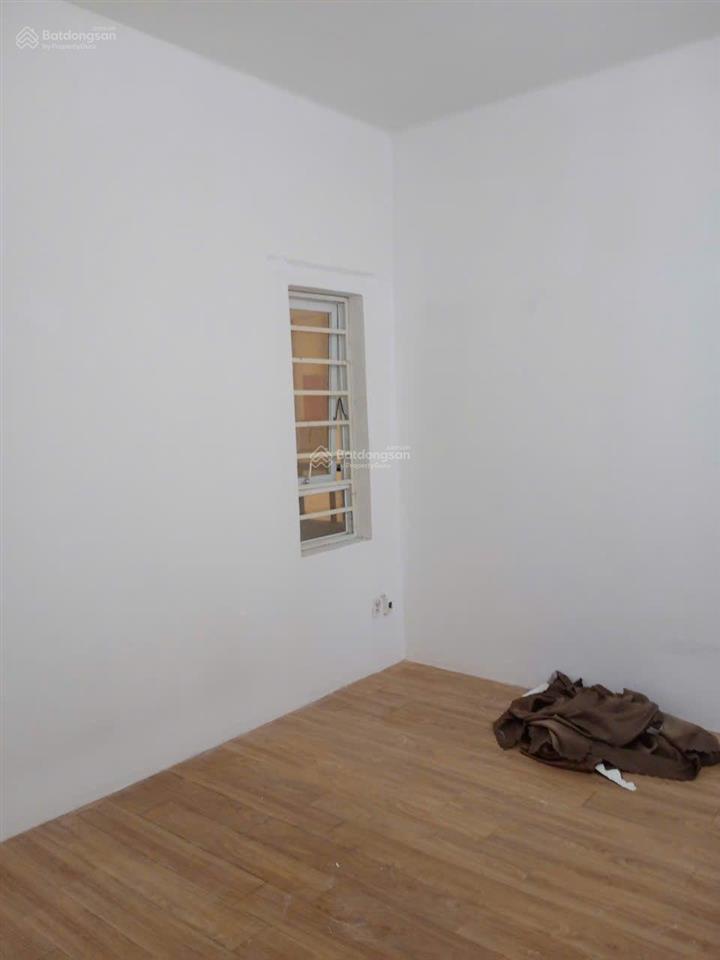 Cho thuê chung cư quân khu 7. bên vinmart.
2pn, 2wc, 80m2. 0938 379 ***