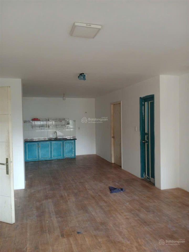 Cho thuê chung cư quân khu 7. bên vinmart.
2pn, 2wc, 80m2. 0938 379 ***