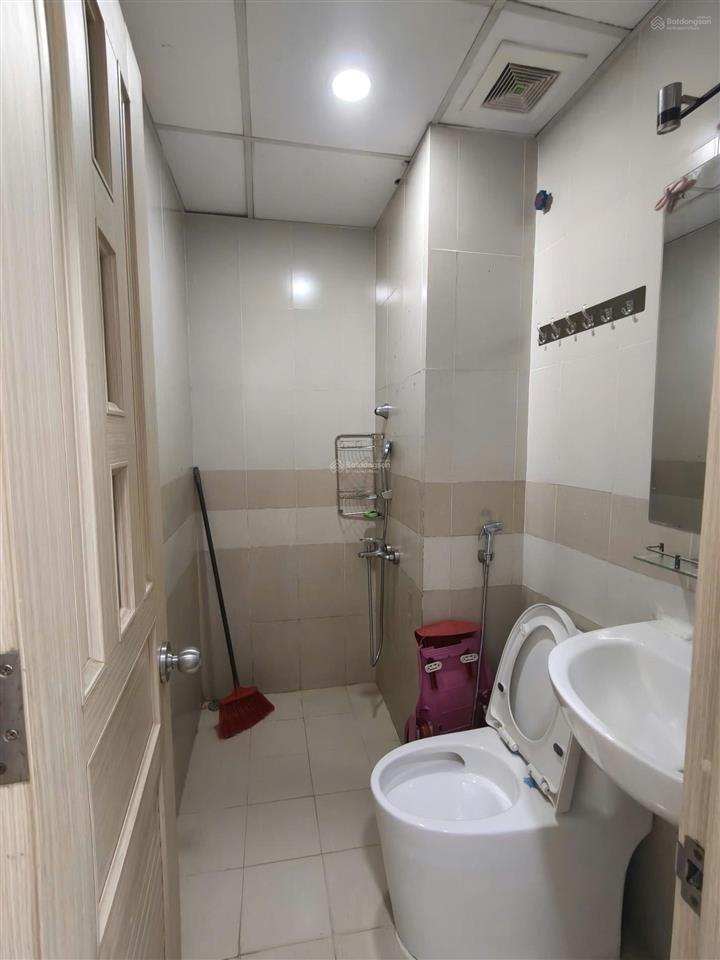 Bán gấp căn chung cư tô ký tower. phường trung mỹ tây. 2pn, 2wc. 61m². 0938 379 *** nga