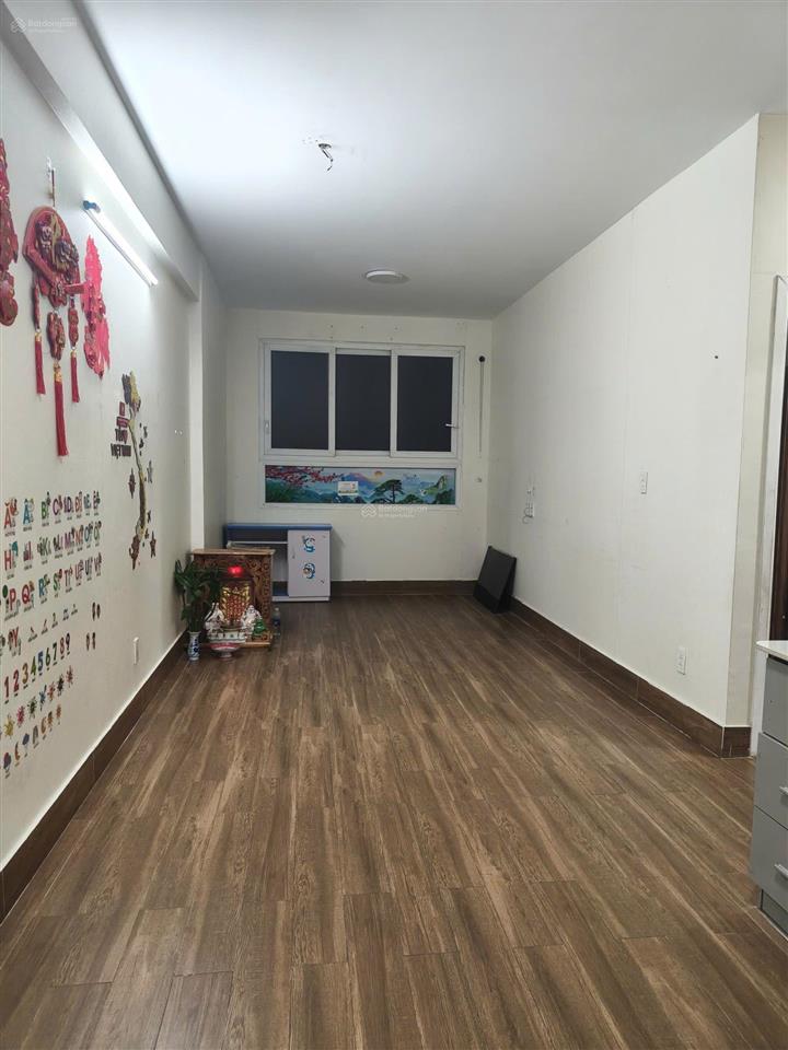 Bán gấp căn chung cư tô ký tower. phường trung mỹ tây. 2pn, 2wc. 61m². 0938 379 *** nga