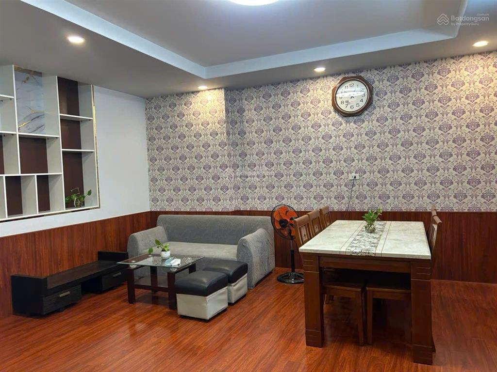 Cho thuê chung cư besco an sương. giáp quốc lộ 1a. 3pn, 2wc, ở liền