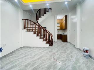 Siêu phẩm hai bà trưng đê trần khát chân 37m/ 5 tầng/ chỉ 6,9 tỷ cách phố 15m