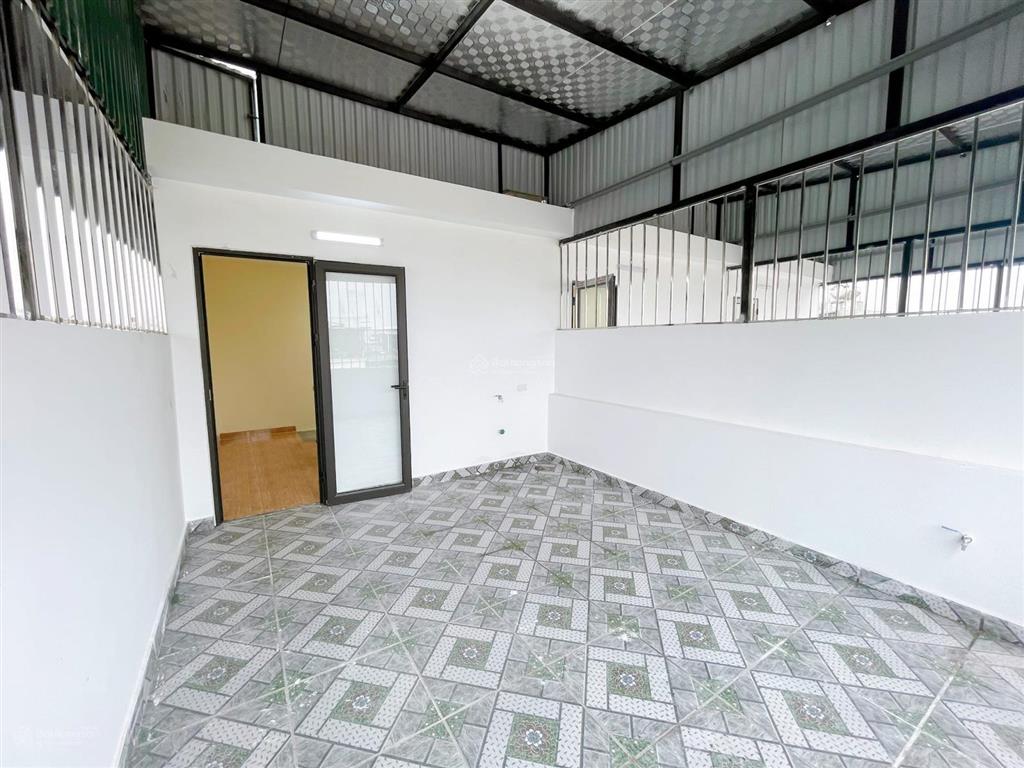 Nhà mới phố nguyễn khoái gần phố oto đỗ cổng 30m/ 5 tầng/ 3 ngủ/ giá chỉ 5,1 tỷ