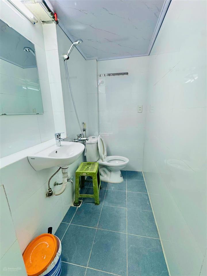 Chỉ 1,55 tỷ  tập thể bộ công an phố xã đàn 25m2  1 khách  1 ngủ