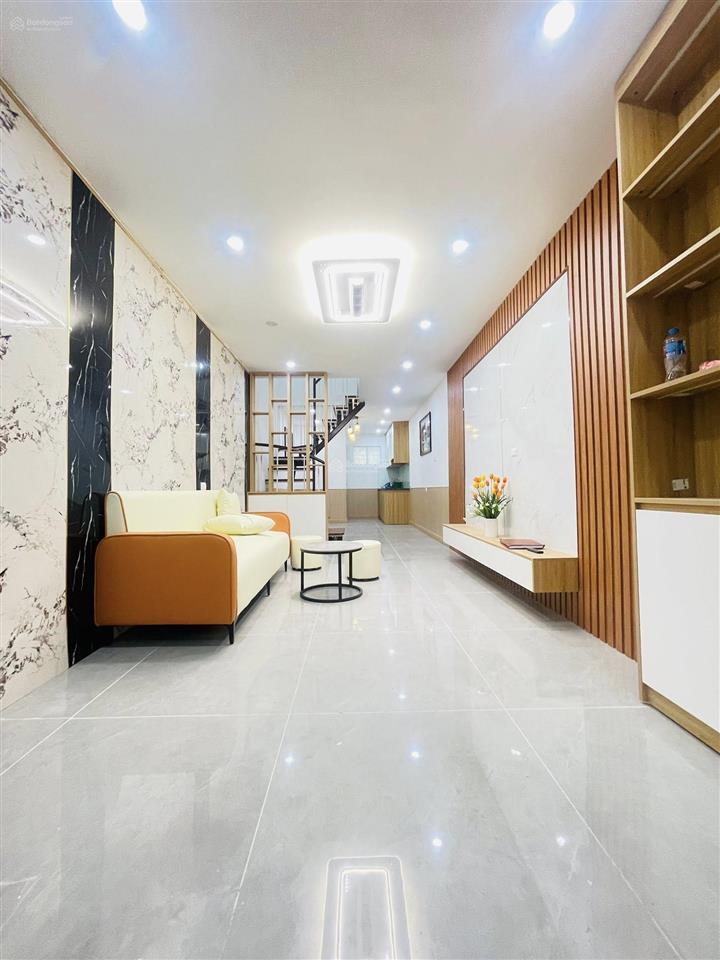 Nhà mới full nội thất phố lĩnh nam 44m2/ 2 tầng/ 2 phòng ngủ, giá chỉ 2,98 tỷ