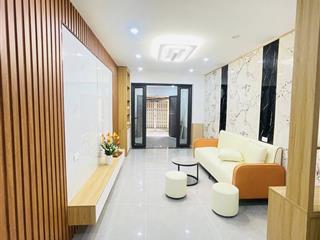 Nhà mới full nội thất phố lĩnh nam 44m2/ 2 tầng/ 2 phòng ngủ, giá chỉ 2,98 tỷ