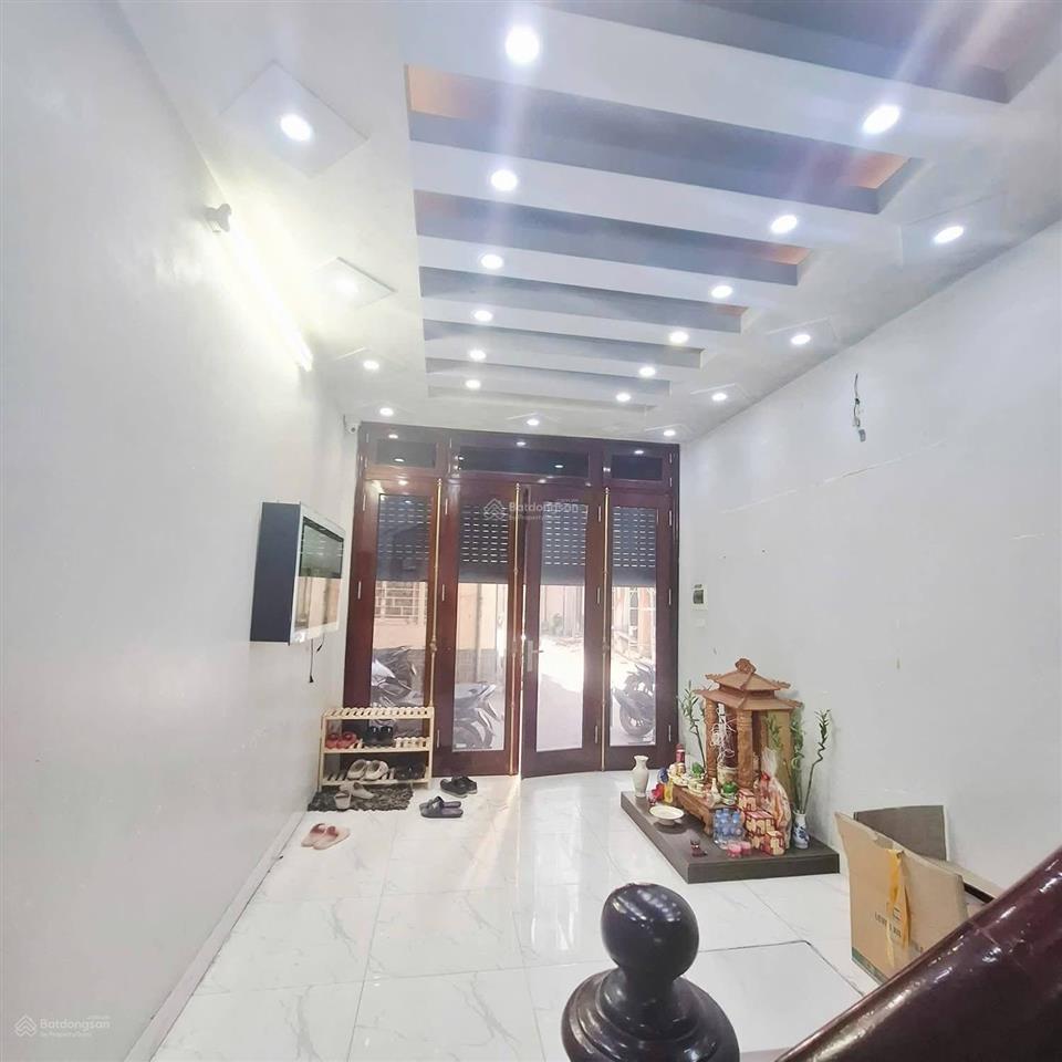 Nam dư  lĩnh nam nhà dân xây  phân lô ô tô đỗ cửa vào 41m2 * 5 tầng * 6 ngủ giá 13,4 tỷ