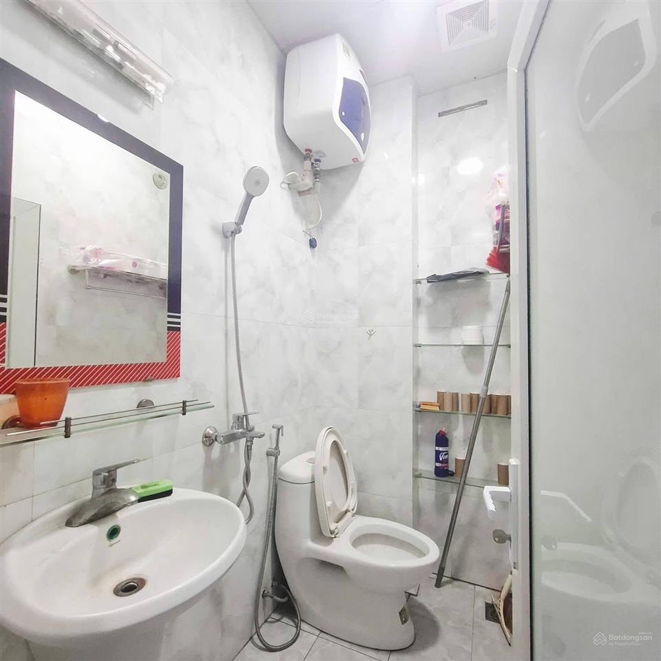 Nam dư  lĩnh nam nhà dân xây  phân lô ô tô đỗ cửa vào 41m2 * 5 tầng * 6 ngủ giá 13,4 tỷ