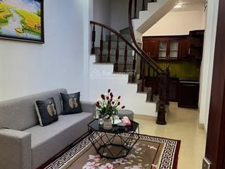 Bán nhà phố vĩnh hưng 30m2 * 5 tầng * 6,9 tỷ. full nội thất