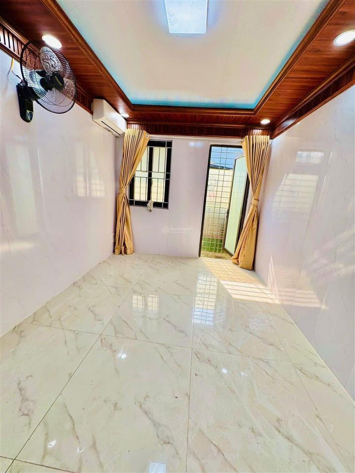 Bán nhà phố đại từ 35m2/ 2 tầng/ 2 phòng ngủ, giá 2,43 tỷ