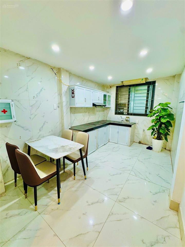 Bán nhà phố đại từ 35m2/ 2 tầng/ 2 phòng ngủ, giá 2,43 tỷ