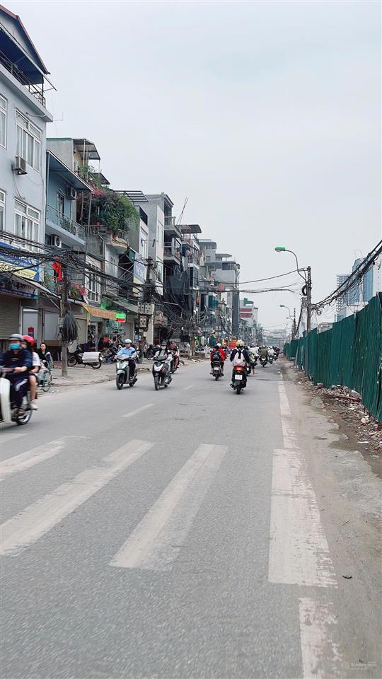 Ngộp bankls tăng cao k gánh dc nên tôi bán gấp nhà phố 6 tầng  cho thuê 150 tr/thángqh mở đường