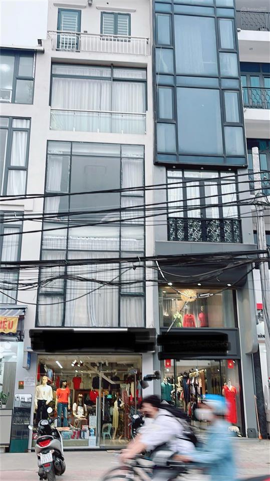 Ngộp bankls tăng cao k gánh dc nên tôi bán gấp nhà phố 6 tầng  cho thuê 150 tr/thángqh mở đường