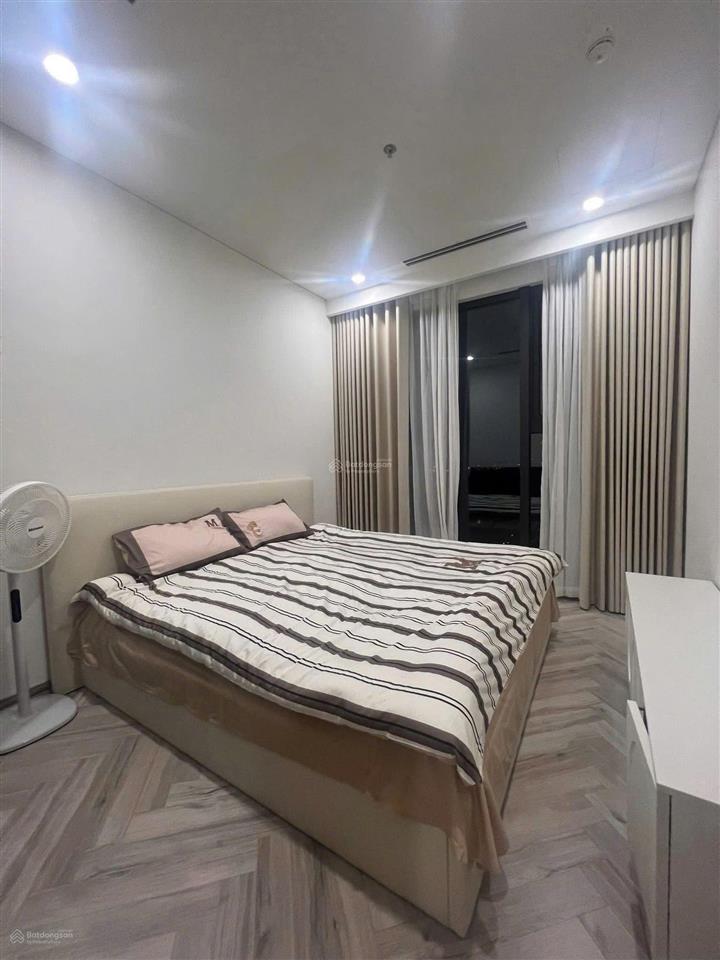 Ls tăng cao ngộp bank tôi cần bán gấp cc mỹ đình 130m276tr/m2 full nội thất