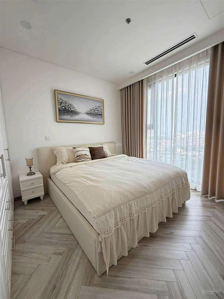 Ls tăng cao ngộp bank tôi cần bán gấp cc mỹ đình 130m276tr/m2 full nội thất