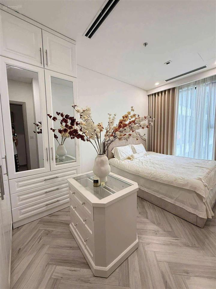 Ls tăng cao ngộp bank tôi cần bán gấp cc mỹ đình 130m276tr/m2 full nội thất
