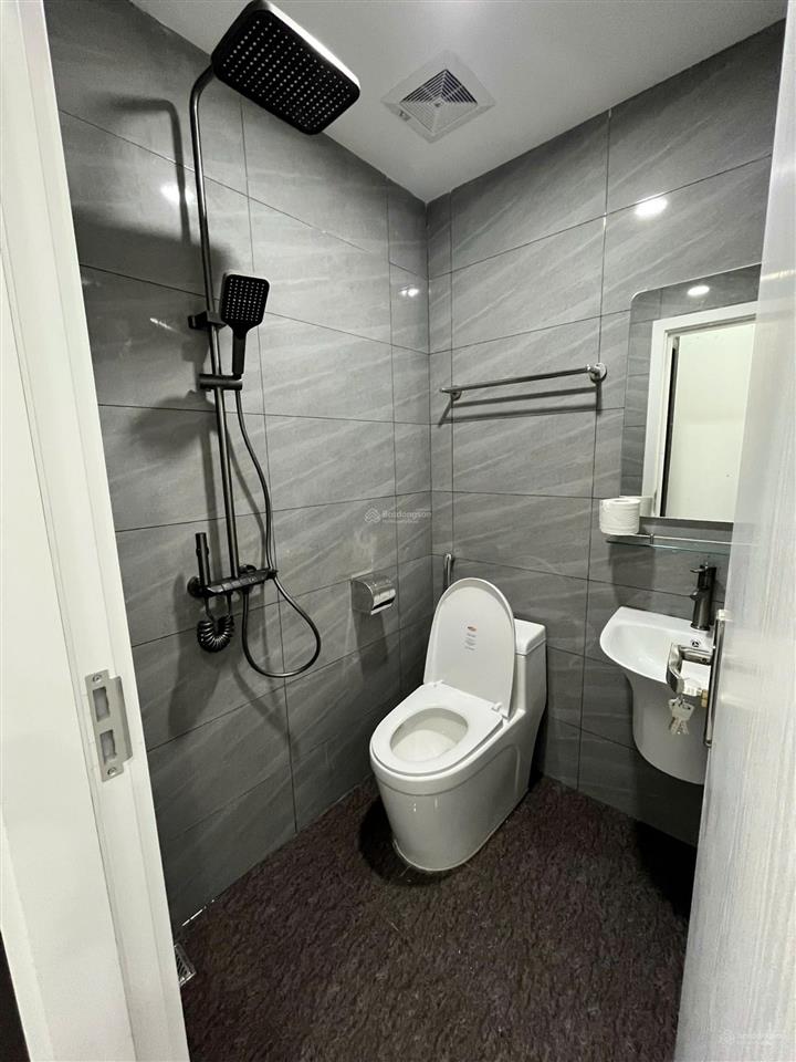 Hạ giá 500tr, bán căn hộ 2 ngủ, 2 wc khu đô thị nam trung yên. hình ảnh thật