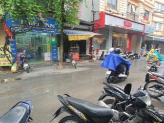 Giảm chào 2 tỷ, bán tòa nhà văn phòng 7 tầng ngoại giao đoàn. giá 380tr/m2 còn thương lượng