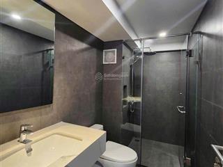 Phố võng thị, tây hồ cần bán nhà 5 tầng thang máy, đường ô tô tránh, gara trong nhà. phân lô, thông