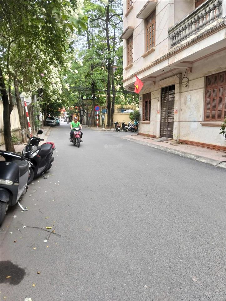 Bán nhà phân lô phố khuất duy tiến 55m 5 tầng mt 4.2m ô tô tránh  kd giá 26 tỷ